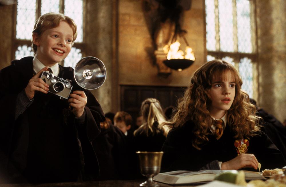 HARRY POTTER AND THE CHAMBER OF SECRETS, Hugh Mitchell, Emma Watson, 2002, (c) Warner Brothers
